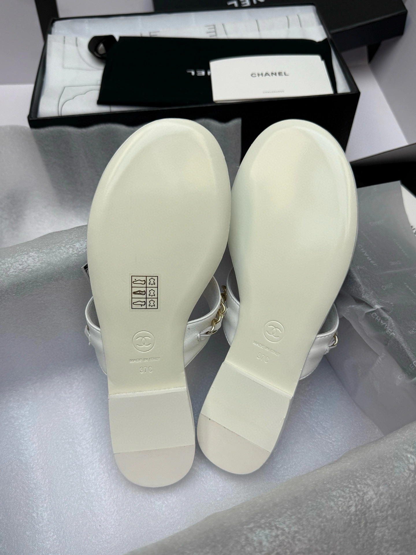 COCO-- 3h1958 G46405 B20243 U0334 sheepskin Heel height：1.5cm 2colour item:E-X062F0637-2